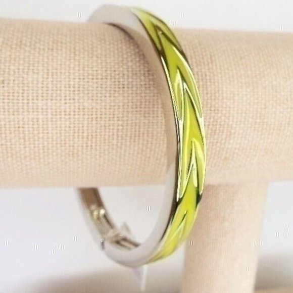 Lia Sophia Zenith Bangle Bracelet Lime Green & Silver Stretch 6.5" or 7.25" NWT - Picture 5 of 7